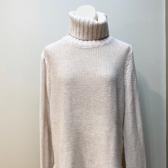 H&M Basic Light Pink Knitted Pullover Sweater - Picture 2 of 10
